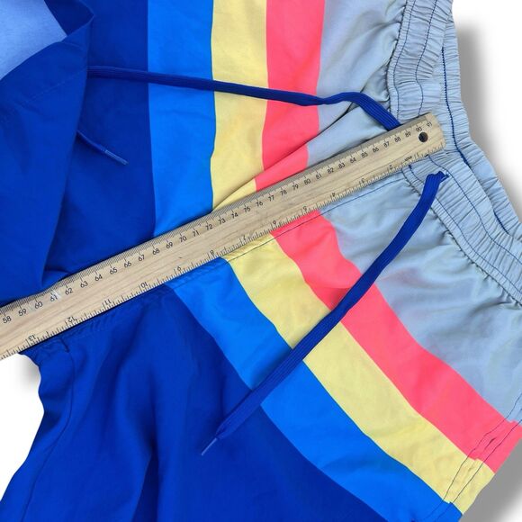 Buc-ee’s Men’s Large Lined Swim Shorts Color Block‎ - Picture 7 of 8